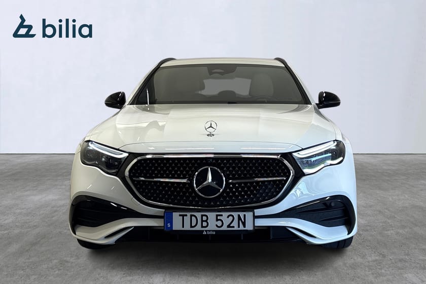 Bild 2 av Mercedes-Benz E 300 d e 4MATIC T AMG Line Premium / Skinn / Night package