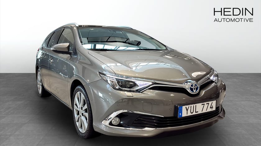 Bild 2 av Toyota Auris Touring Sports Hybrid | Executive | Kamera | 136hk