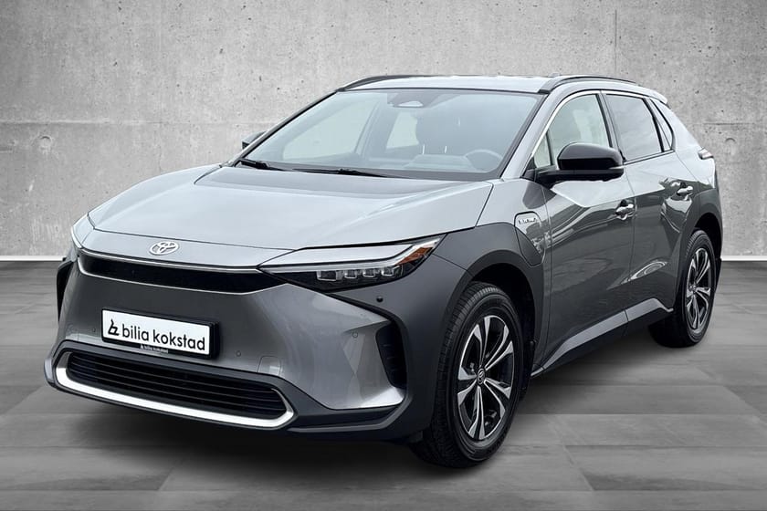 Bilde 1 av Toyota bZ4X Executive/AWD/Skinn/JBL/360 Kamera/S+V