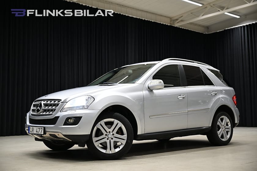 Bild 1 av Mercedes-Benz ML 350 CDI 4MATIC Taklucka Skinn Dragkrok