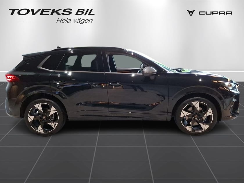 Bild 2 av CUPRA Terramar e-Hybrid 1,5 204 Laddhybrid Swe Edt Ultimate