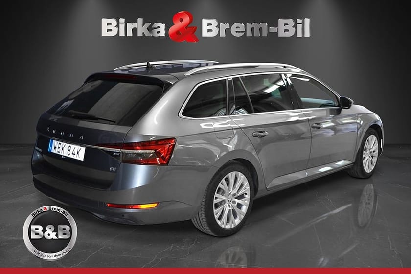Bild 3 av Škoda Superb iV Kombi Skoda 1.4 TSI Business Edition, dragkrok värmare