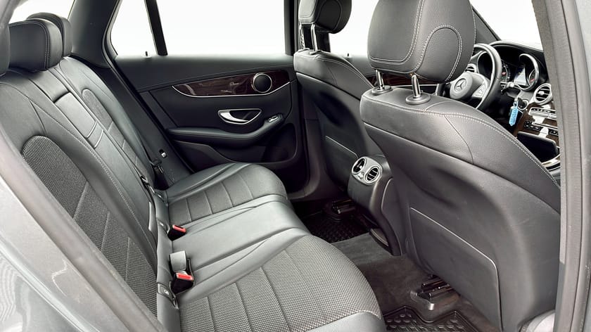 Bild 5 av Mercedes-Benz GLC 250 d 4MATIC 204HK