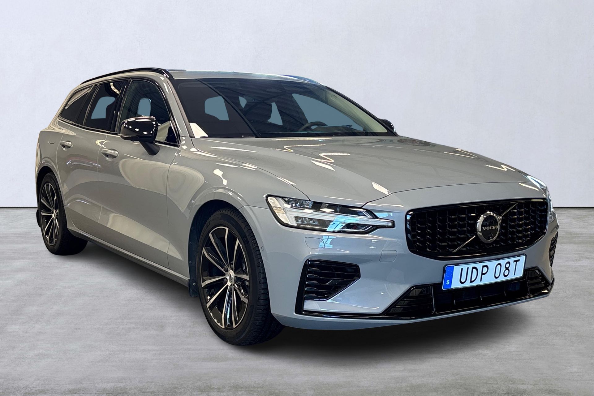 Volvo V60 T6 Plus Dark Nordic Edition 2025, bild 6/10