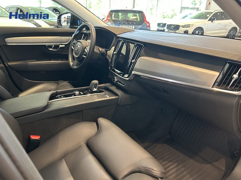Bild 4 av Volvo S90 B4 FWD Bensin Momentum Advanced