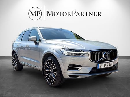 Volvo XC60 Recharge T8 AWD Inscription Panorama H/K Skinn Dragkrok