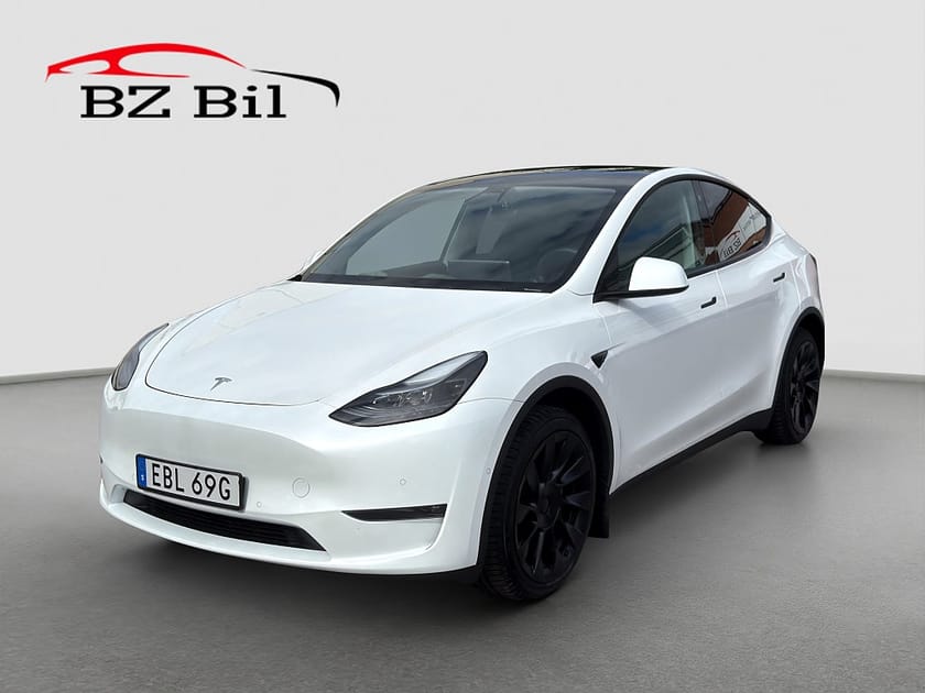 Bild 1 av Tesla Model Y Long Range AWD Drag Pano Moms Värmepump