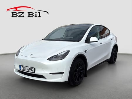 Tesla Model Y Long Range AWD Drag Pano Moms Värmepump
