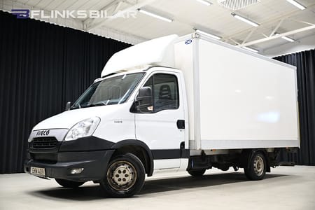 Iveco Daily 35S15 Chassi Cab 146HK Automat|Volymskåp|Bakgavellyft|Sidodörr|Sidodörr