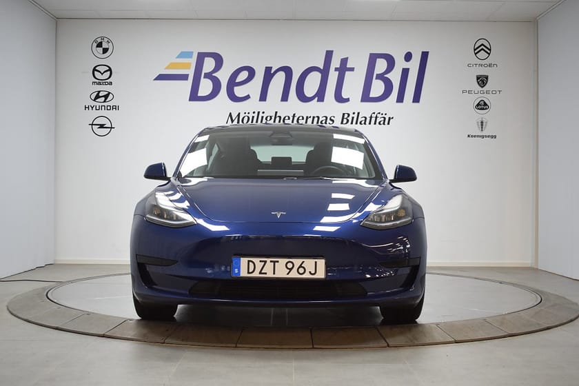 Bild 5 av Tesla Model 3 Standard Range RWD | Dragkrok