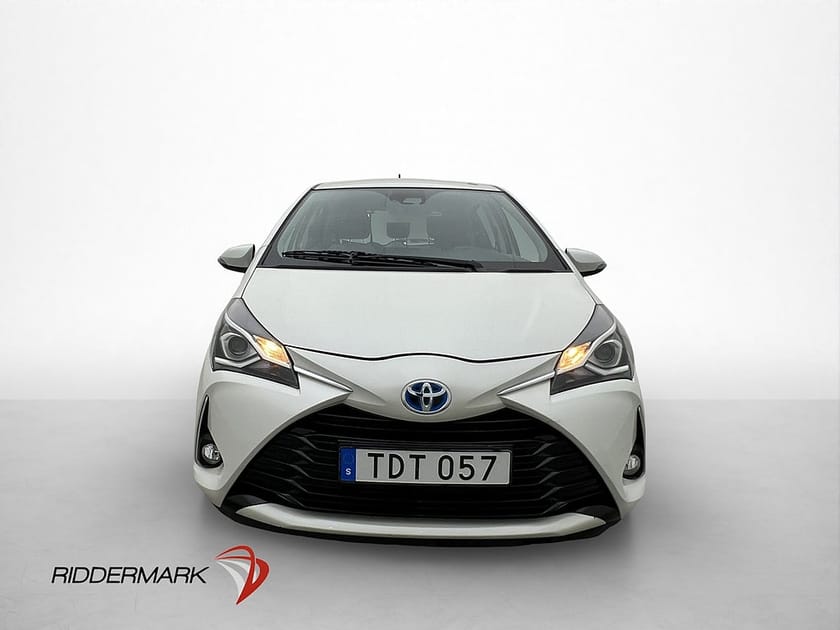 Bild 2 av Toyota Yaris Hybrid Active Kamera Farthållare Två-Brukare