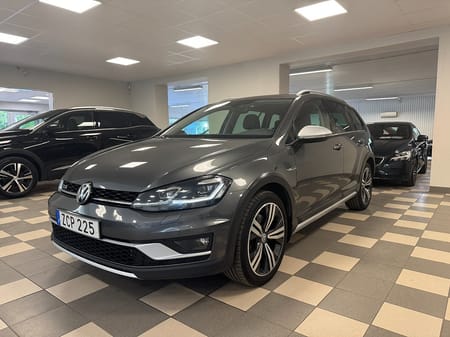 Volkswagen Golf Alltrack 1.8 TSI 4M DSG Fjärrstyrdv. Kamera App-Connect Drag