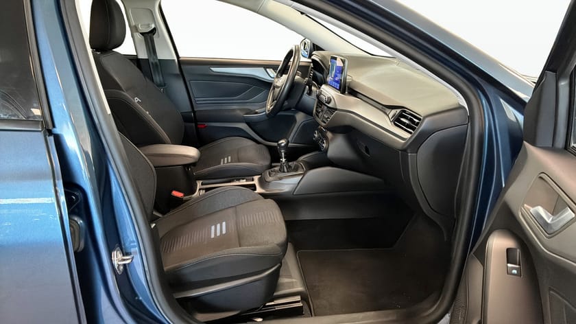 Bild 3 av Ford Focus Active 5d 1.0 EcoBoost E85 125hk, Kamera Carplay Navi Blis