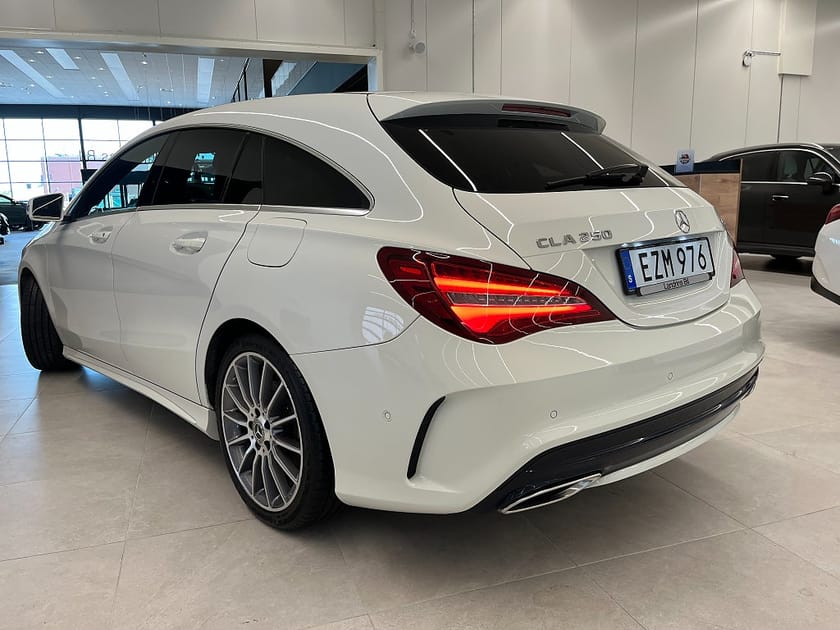 Bild 4 av Mercedes-Benz CLA 250 4MATIC Shooting Brake 7G-DCT AMG Line TAKLUCKA DRAG