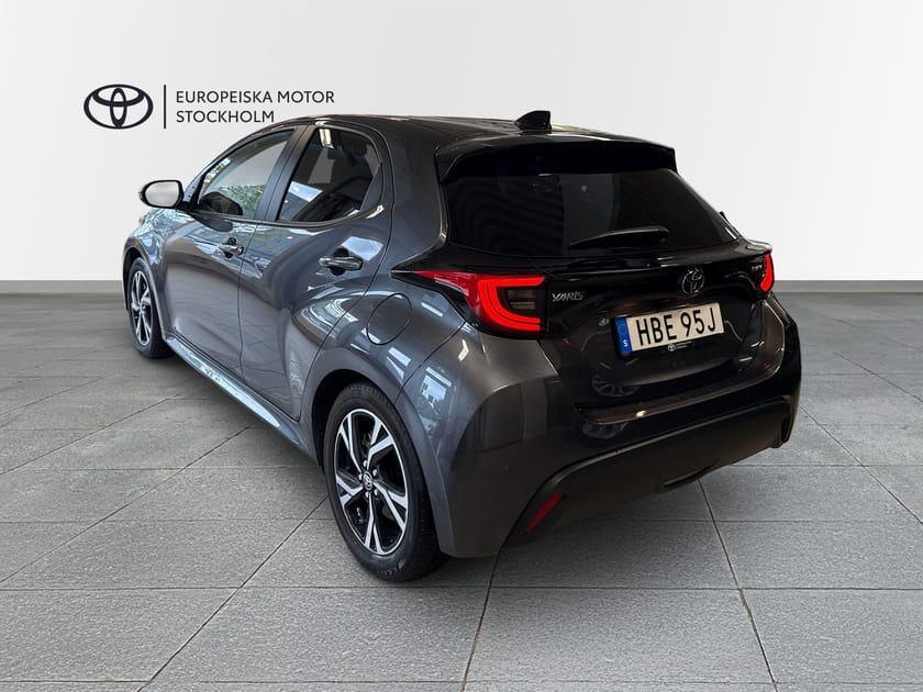 Bild 3 av Toyota Yaris Hybrid 115 1,5 5D ACTIVE PLUS SÄKERHETSPKT - V-HJUL