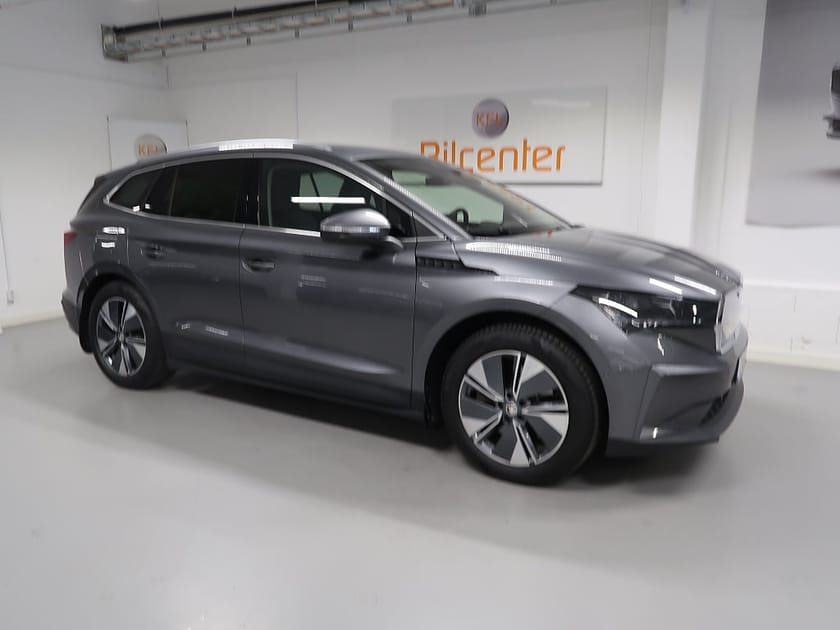 Bild 4 av Škoda Enyaq iV 80x Skoda ADVANCED/MAX V-Däck ingår HUD-CANTON-360°-Drag-Elst