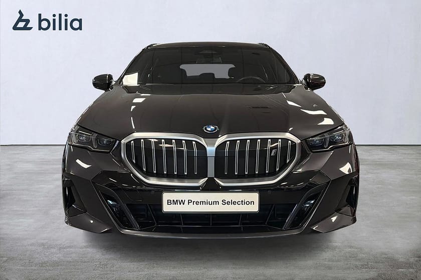 Bild 5 av BMW i5 eDrive40 Touring eDrive 40 M-sport | Drag | Backkamera | Navi