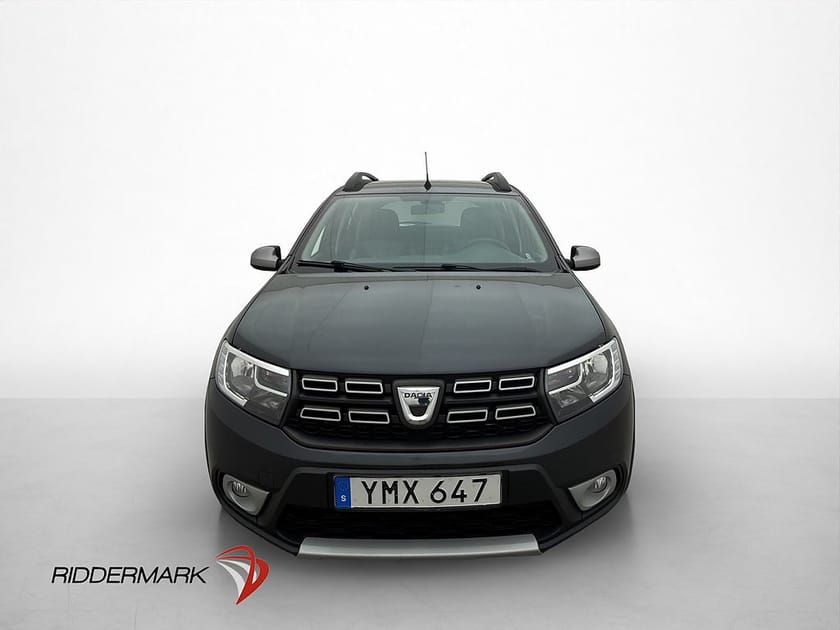 Bild 2 av Dacia Sandero Stepway 0.9 TCe 90hk Navigation P-Sensor