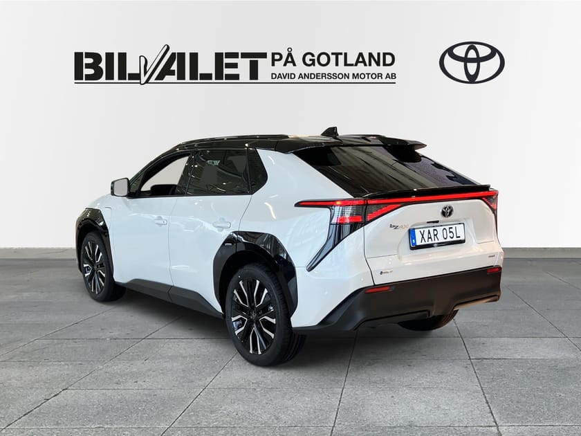 Bild 2 av Toyota bZ4X