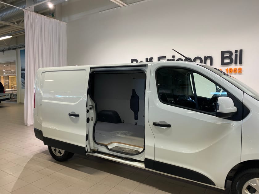Bild 5 av Renault Trafic Skåpbil Skåp PhII Nordic L2H1 150