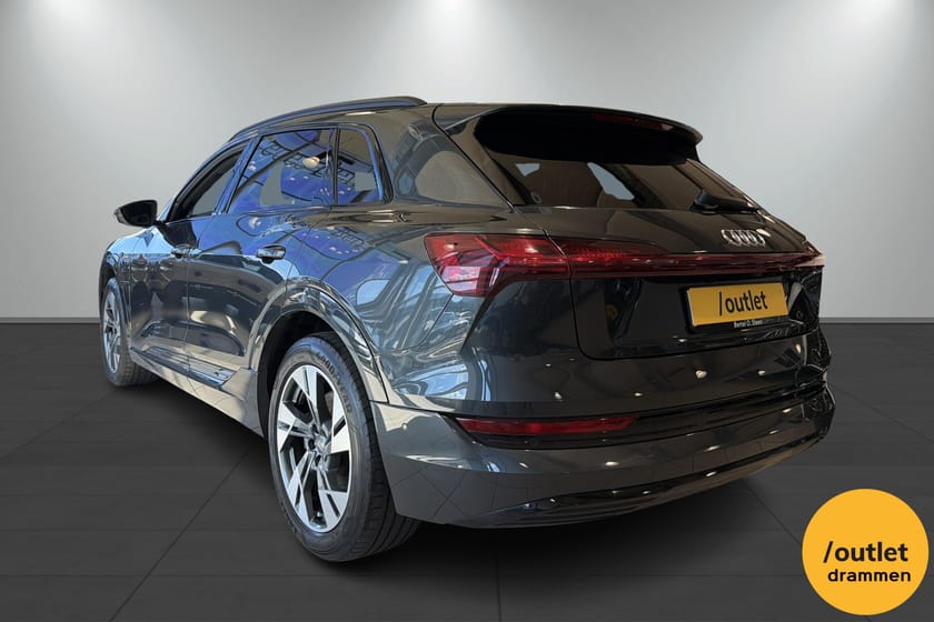 Bilde 3 av Audi e-tron 50 quattro Navi / Ryggecamera / Hengerfeste /