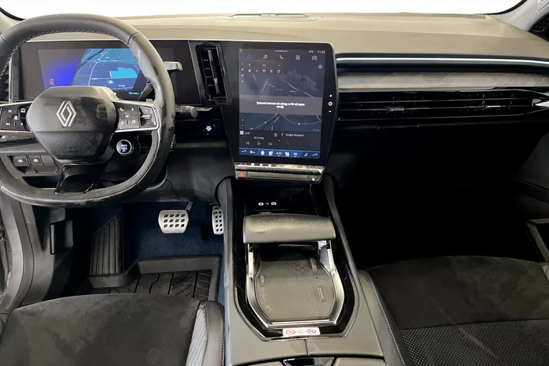 Renault Rafale E-Tech 4×4