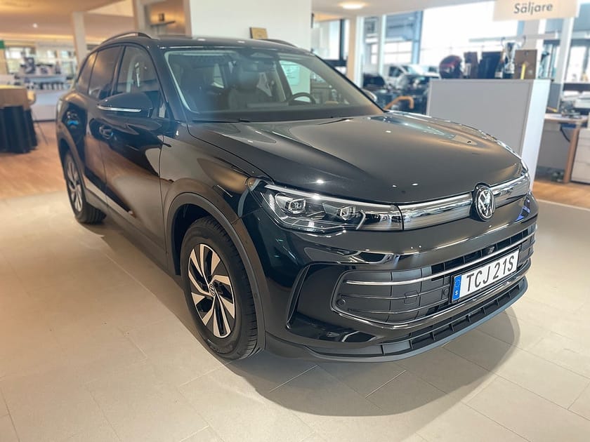 Bild 3 av Volkswagen Tiguan 1.5 eTSI *SNABB LEV fr.  2 299 kr/mån*