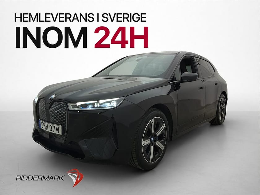 Bild 4 av BMW iX xDrive40 Sport HeadUp 360° Moms Drag Skinn H/K