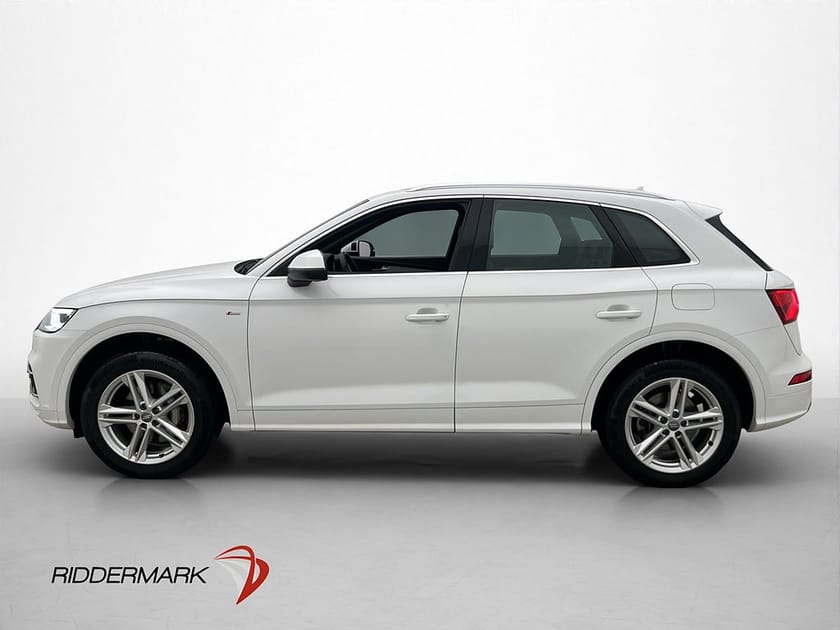 Bild 5 av Audi Q5 55 TFSI e quattro S-Line Pano Cockpit Kamera Navi