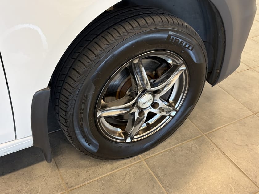 Bild 3 av Volkswagen Caddy Maxi Van 2.0 TDI 102hk Drag