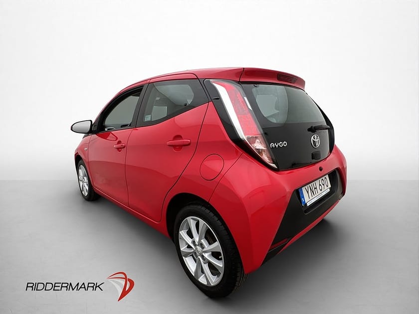 Bild 5 av Toyota Aygo 1.0 VVT-i Manuell 69hk X-PLAY Bluetooth Farthåll