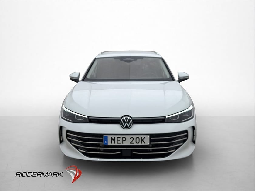 Bild 2 av Volkswagen Passat Variant eHybrid 272hk Elegance H/K Kamera CarPlay
