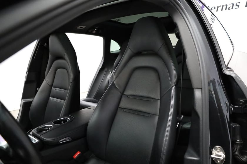 Bild 3 av Porsche Panamera 4 Sport Turismo / Panorama/ Sportchrono