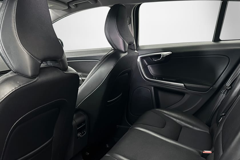 Bild 5 av Volvo V60 Cross Country D3 CLASSIC MOMENTUM DRAG/ VÄRMARE