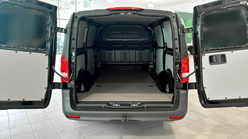 Bild 5 av Mercedes-Benz Vito 114 CDI 2.8t SKÅP LÅNG PRO