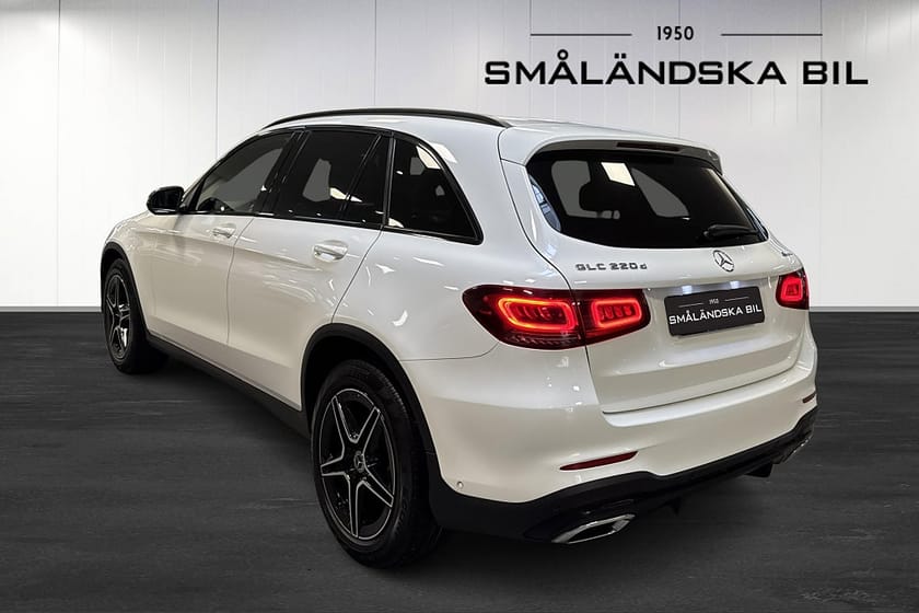 Bild 3 av Mercedes-Benz GLC 220 d 4MATIC AMG Line Drag 194hk