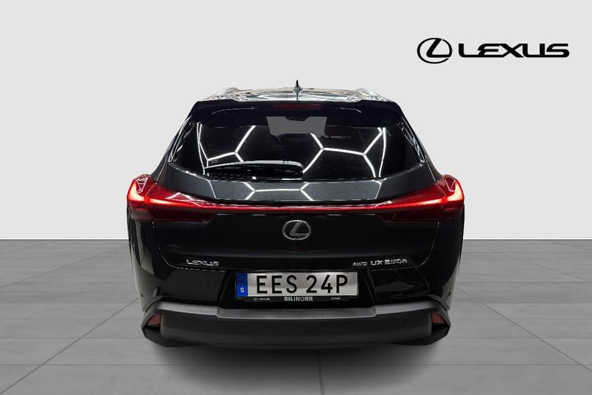 Bild 3 av Lexus UX 250h E-Four PREMIUM AWD TEKNIKPAKET V-HJUL