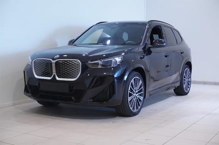 BMW iX1 eDrive20 Fully Charged Drag Premium H K