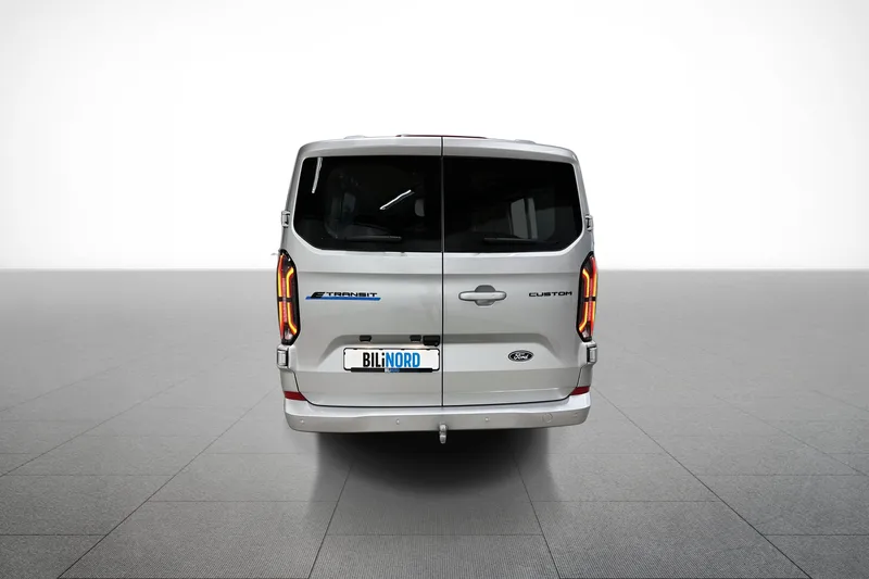 Ford E-Transit Custom 320 bilde 5
