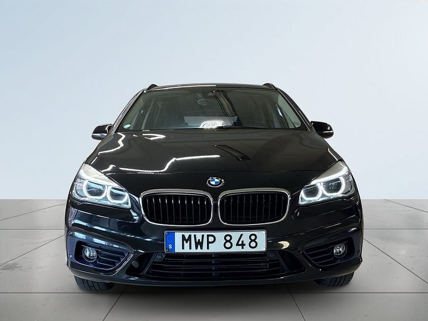 Bild 2 av BMW 218d xDrive Active Tourer 218 Sport line Drag Mvärm Bkamera Rattvärme S&V