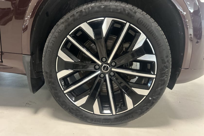 Bild 1 av Volvo XC90 II T8 Ultra Dark
