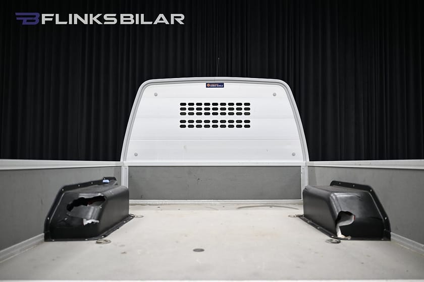 Bild 4 av Peugeot Partner Pickup Flak 99HK|9470Mil|Blixljus|Leasebar|Nykamrem|1Brukare