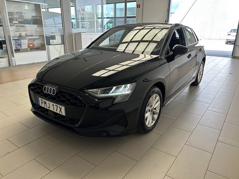 Bild 3 av Audi A3 Sportback 35 TFSI 150hk PROLINE /F-värmare/Backkamera