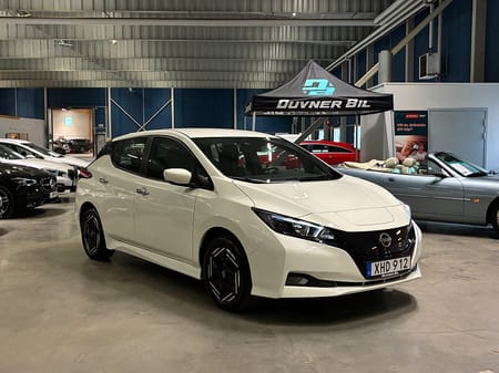 Nissan Leaf Acenta 39kWh | Backkamera | LED