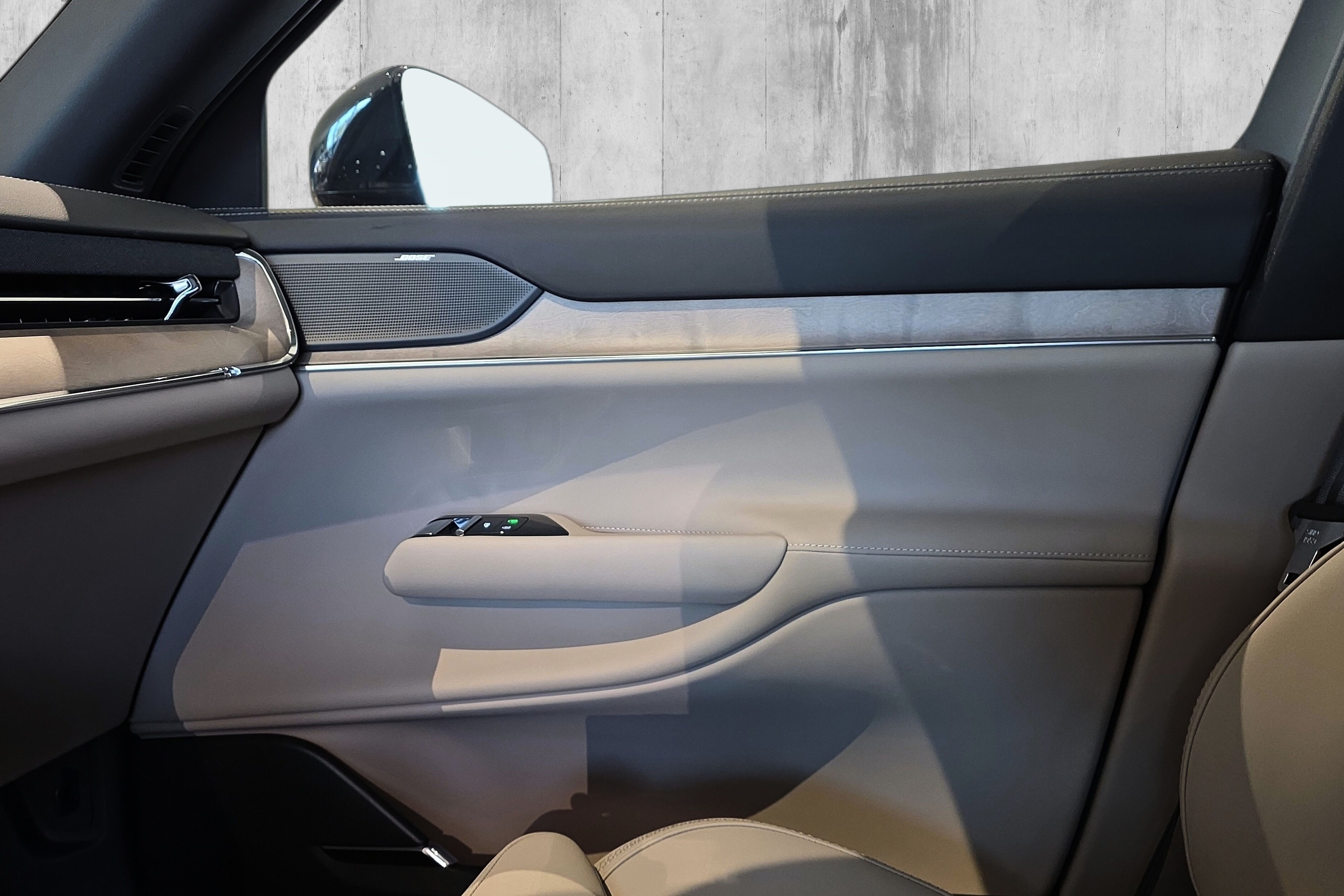 Volvo EX90 Twin Motor Performance bilde 15