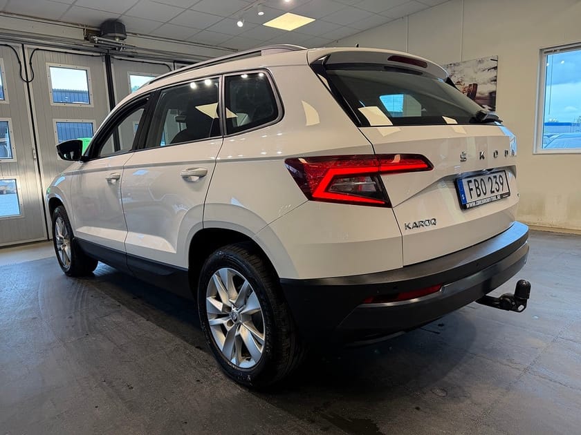 Bild 3 av Škoda Karoq Skoda 2.0 TDI 4x4 Ambition Drag Värmare Extraljus 150hk