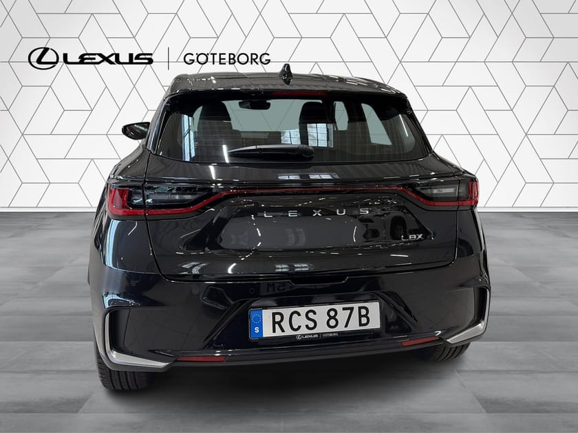 Bild 5 av Lexus LBX ELEGANT, TECH