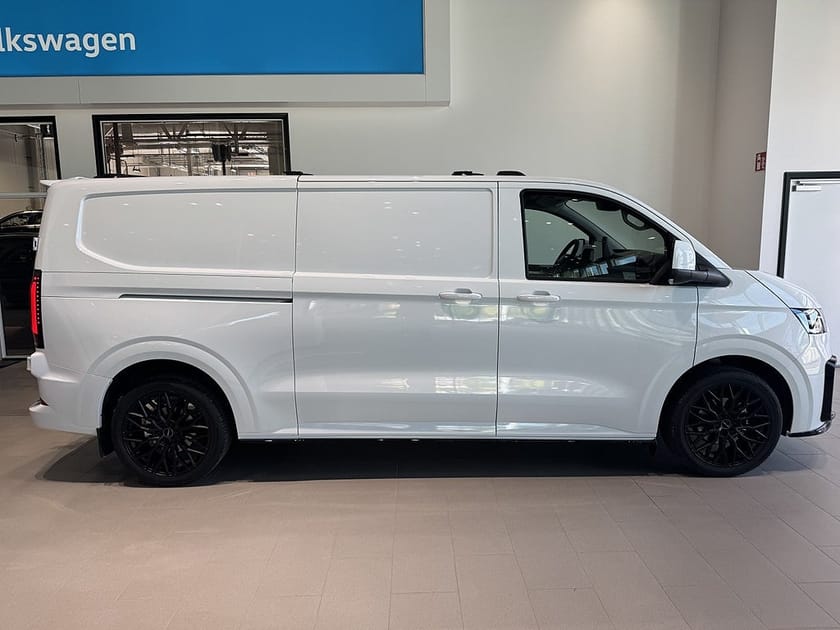 Bild 4 av Volkswagen Transporter T32 2.0 TDI *AFTEN EDITION* LAGERBIL / DRAG / IQ-LIGHT