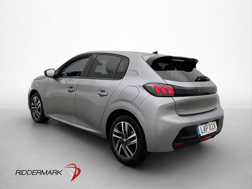 Bild 5 av Peugeot 208 1.2 Allure HUD Halvskinn Kamera P-Sensorer