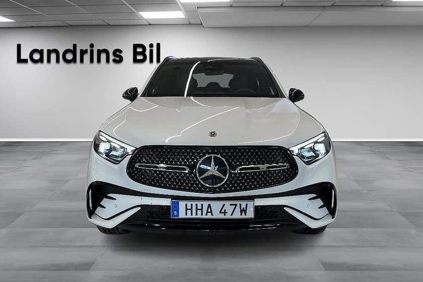 Bild 2 av Mercedes-Benz GLC 300 d e 4MATIC PANORAMA BURMESTER DRAGKROK